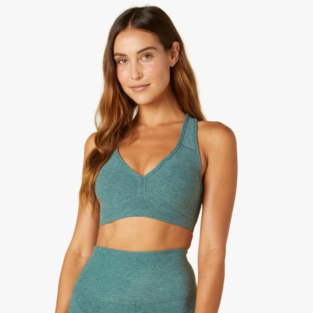 NWT! Beyond Yoga Spacedye Lift Your Spirits Bra with removable padding